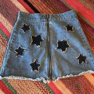 Denim star patch skirt